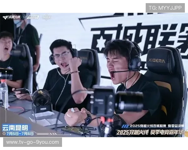 《穿越火线宠儿再临激战之巅，战场英豪重铸传奇荣耀》