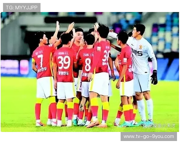 广州队再出发：聚焦新赛季目标与年轻球员崛起的关键时刻