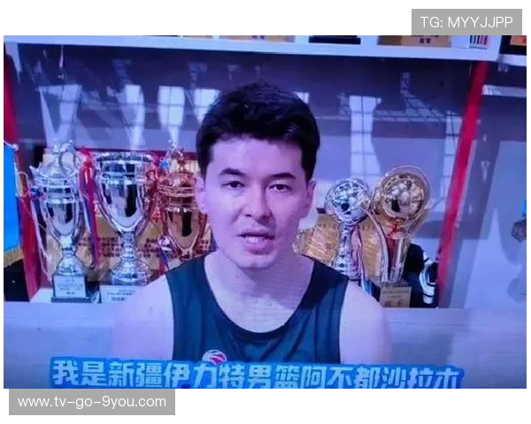 新疆广汇男篮鏖战劲敌全力冲击新赛季揭幕战胜利时刻