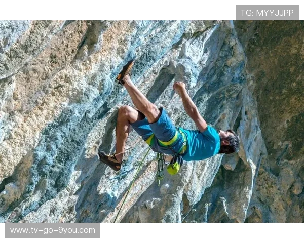 成都攀岩队的灵活性探讨与训练方法分析