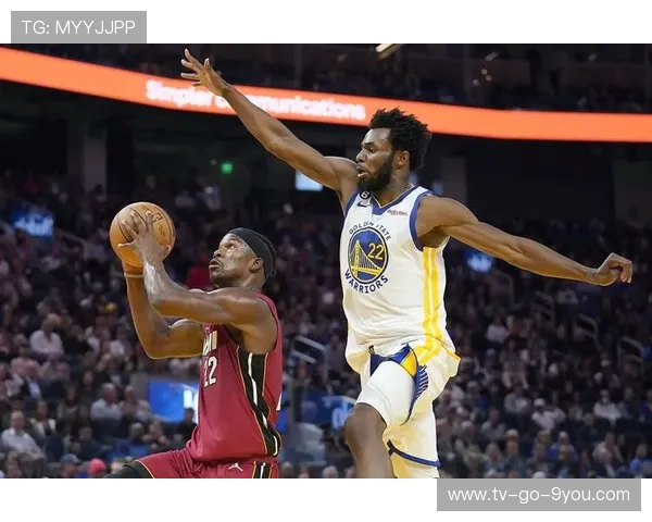 勇士与鹈鹕圣诞大战精彩回顾球星对决点燃节日激情