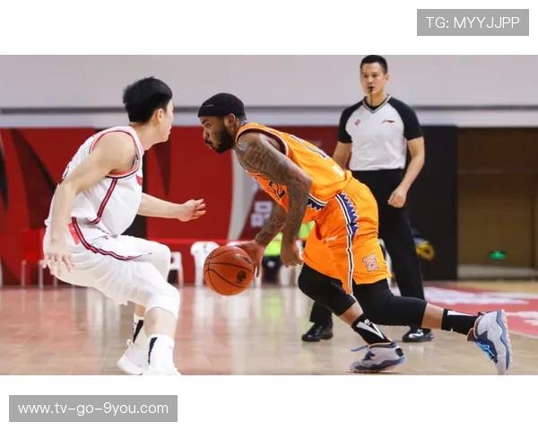 广东队与江苏队激战正酣谁能在这场对决中笑到最后